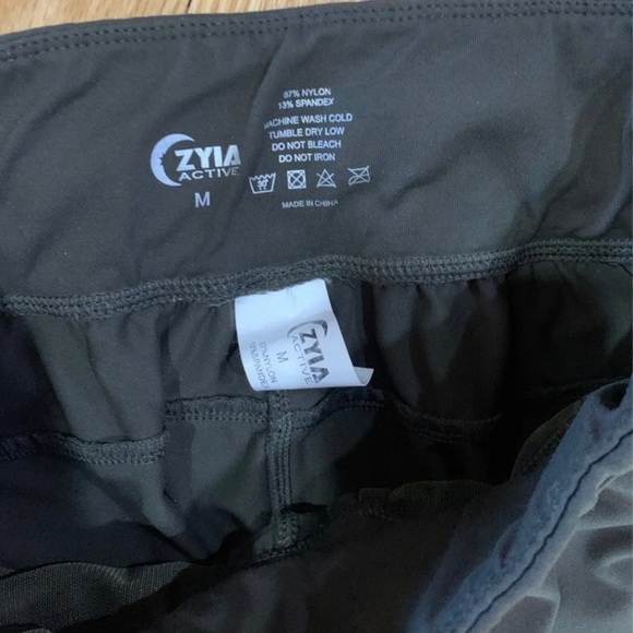 Zyia Joggers -Olive Green - Picture 4 of 5